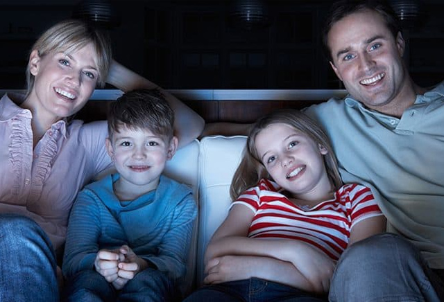 5-dicas-para-ter-uma-noite-de-filme-em-familia-de-sucesso